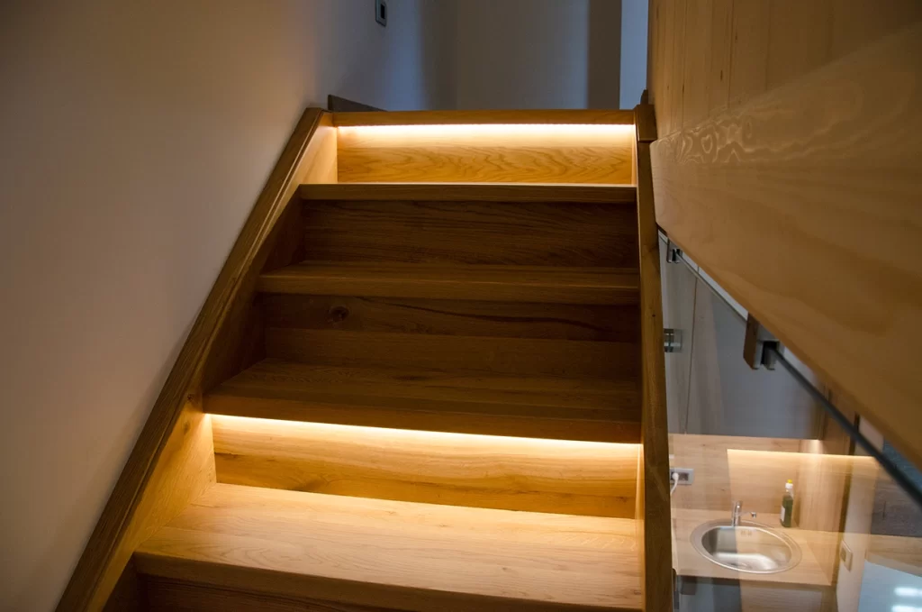 Apartment Stol stairs illumination